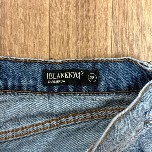 BlankNYC The Barrow Vintage High-Rise Short - Picture 2 of 3